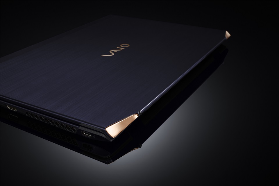 日式美學 VAIO SX14、VAIO Z 「勝色」特別版：碳纖維輕薄機身＋11 代 Core i 處理器