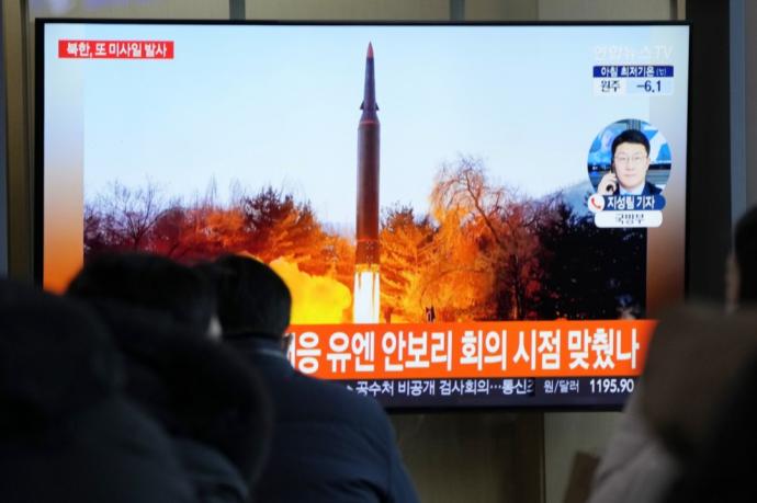 日本:朝鲜试射疑似弹道导弹