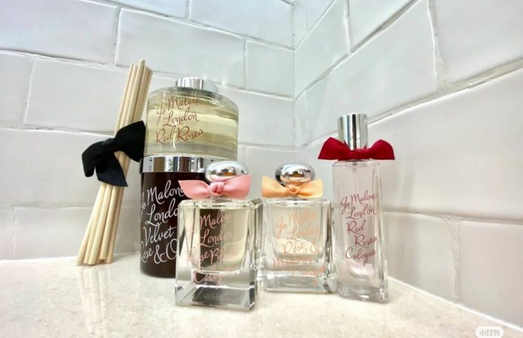 Jo Malone 2022情人节限定，超高颜值唯美透净瓶身，手写设计幻化高级浪漫情书